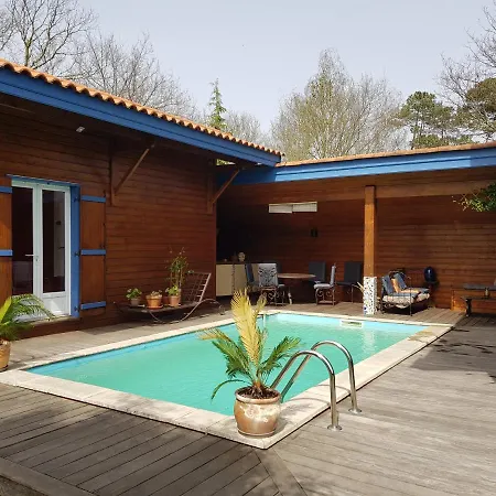 Maison Bois Avec Piscine 4 Km Lac 10km Plage